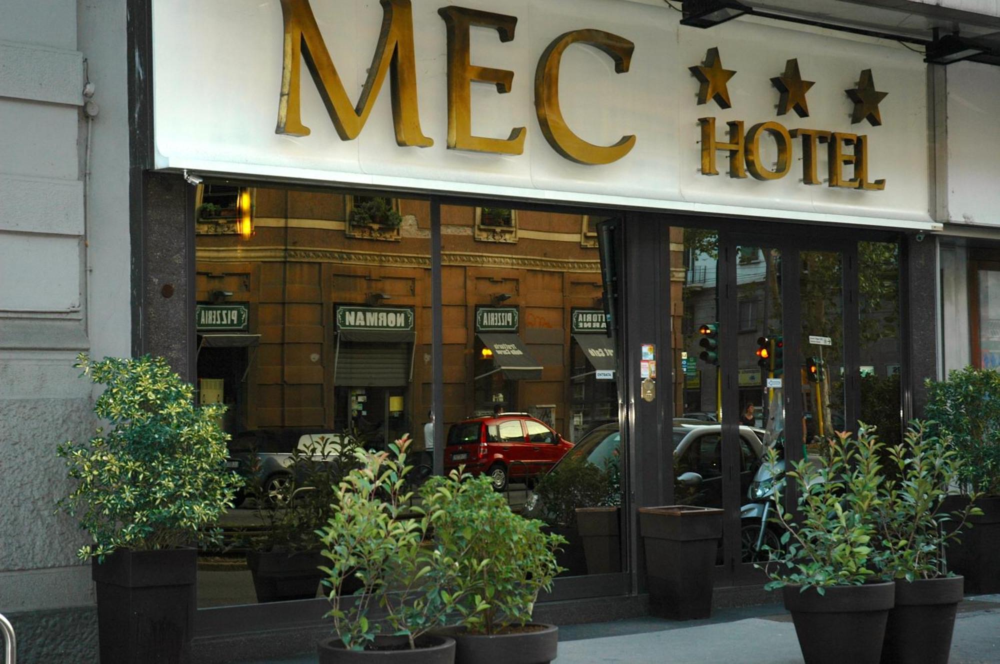 Hotel Mec Milán Exterior foto